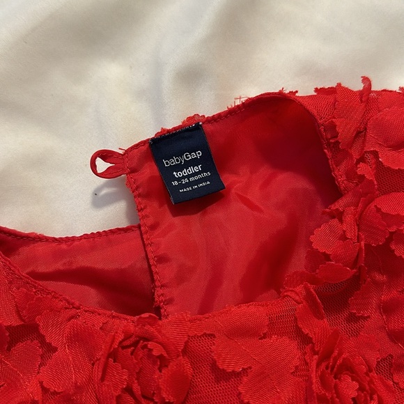Baby GAP red formal embroidered floral dress 18-24 months - Picture 5 of 6